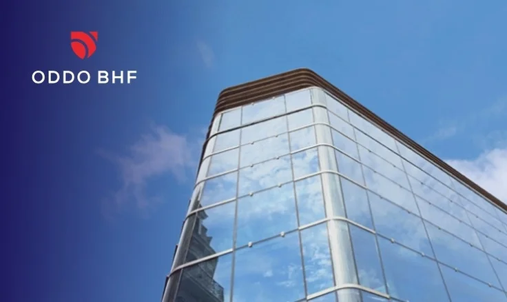 ODDO BHF logo on a sky background with a glass building